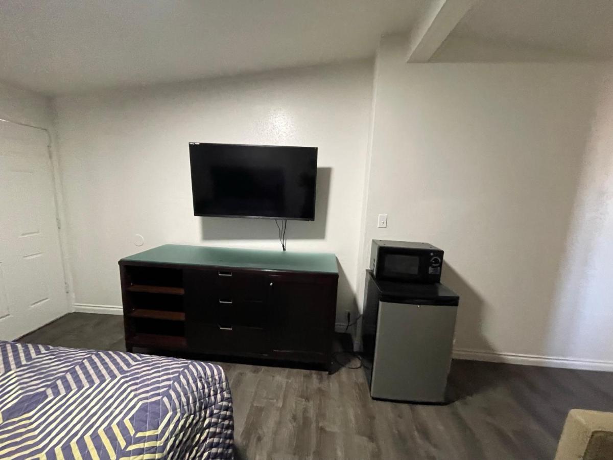 Golden Kent Motel Luaran gambar