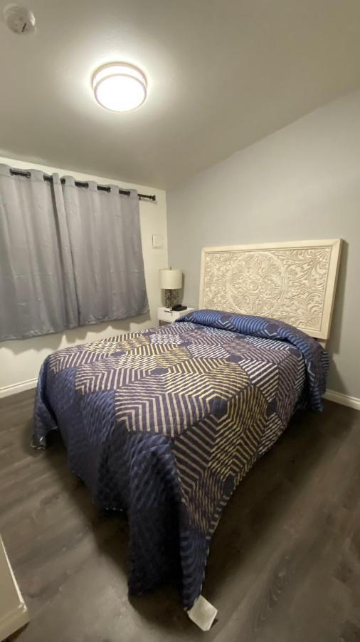 Golden Kent Motel Luaran gambar