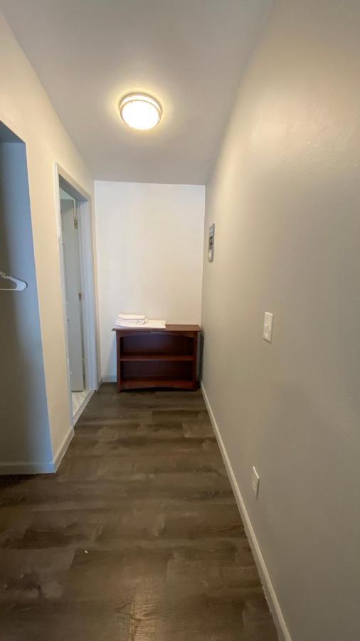 Golden Kent Motel Luaran gambar